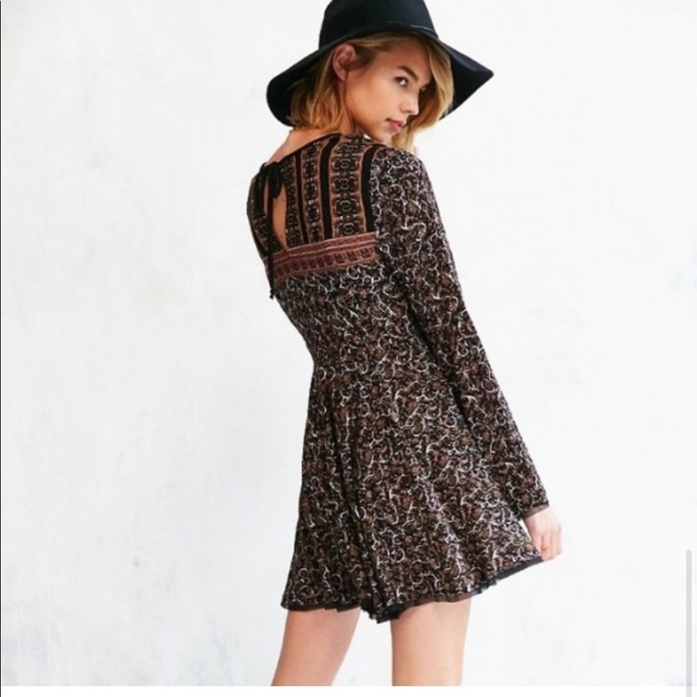 {ECOTE} urban outfitters dress - Sasha Bell Dress